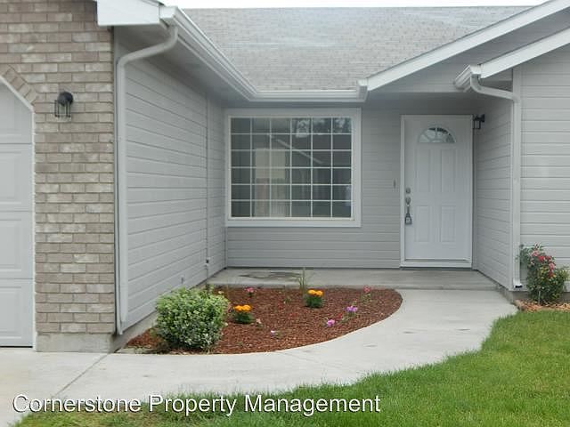 1st image of 528 Pennsylvania Ct