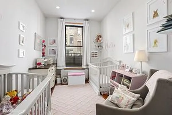 Rented by Bond New York | media 15