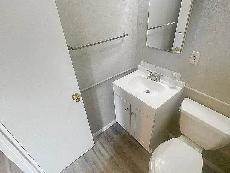 1107 Whitecliff Rd — Photo 15