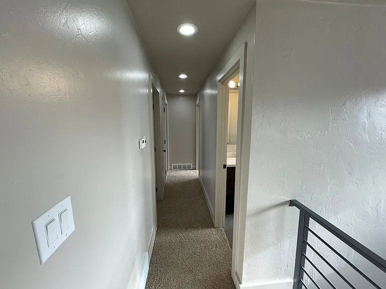 7792 W Glenwood Ave — Photo 8