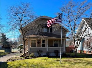 6588 Columbia Rd NW, Dover, OH 44622