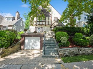 180 Hillcrest Rd, Mount Vernon, NY 10552