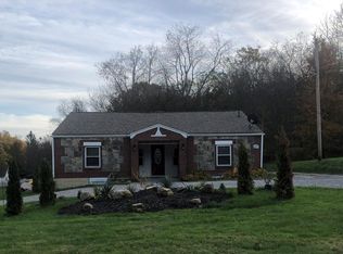 2640 Longview Rd, Hermitage, PA 16148