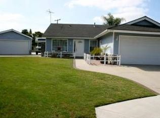 10752 Chestnut St, Cypress, CA 90630