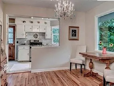 Dining room & kitchen