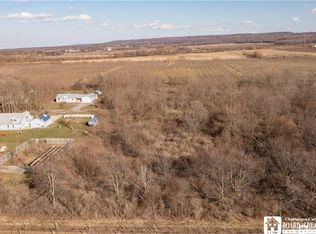 Villa Dr, Westfield, NY