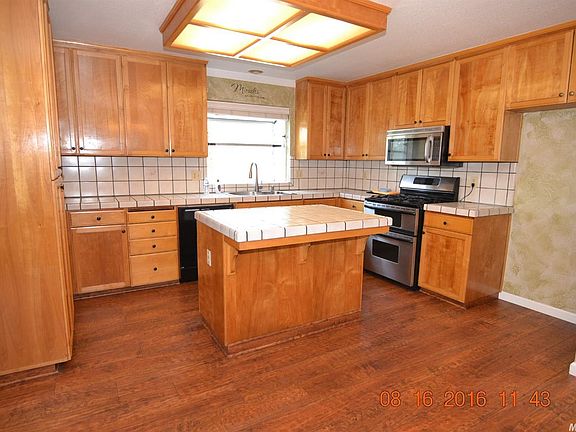 2nd image of 3805 Gatsby Ct