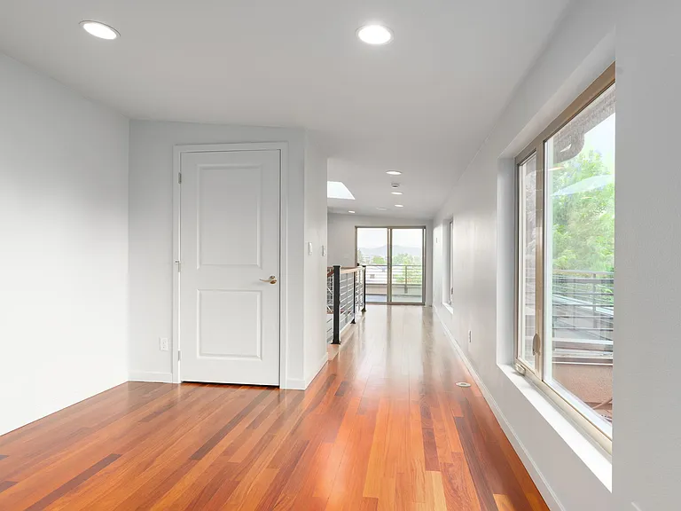 2155 S Logan St #2155 — Photo 35