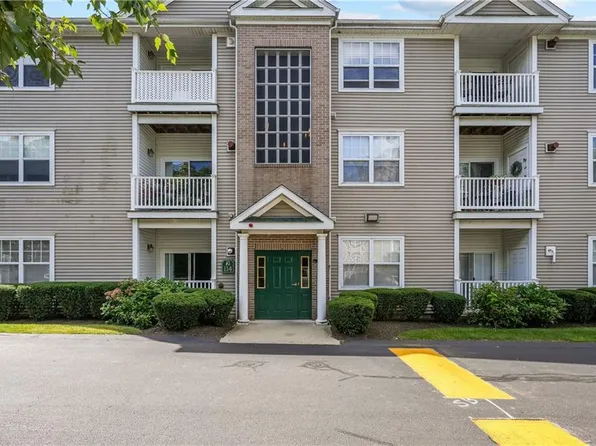 114 Mill St APT 101, Woonsocket, RI 02895