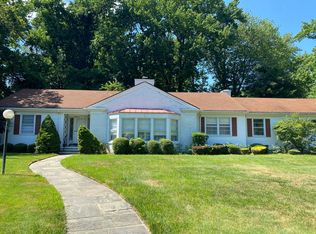 1 Forest St, Deal, NJ 07723