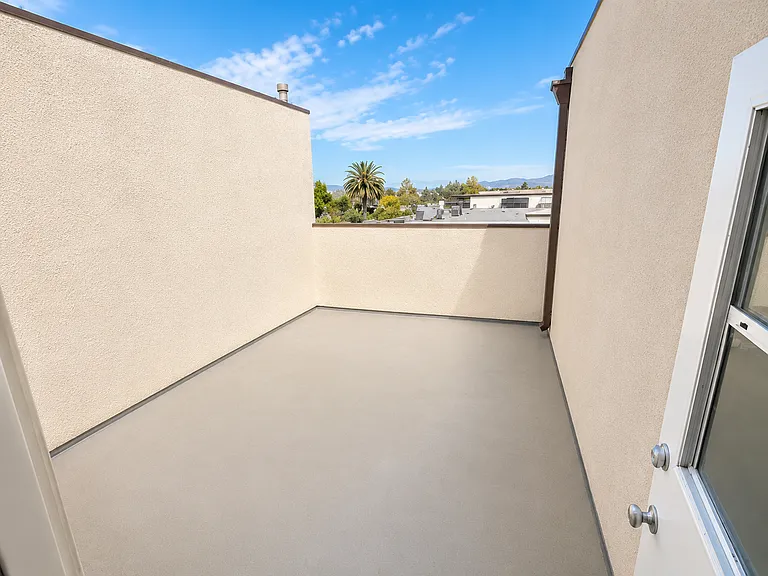 KES - Kester Place — Photo 8