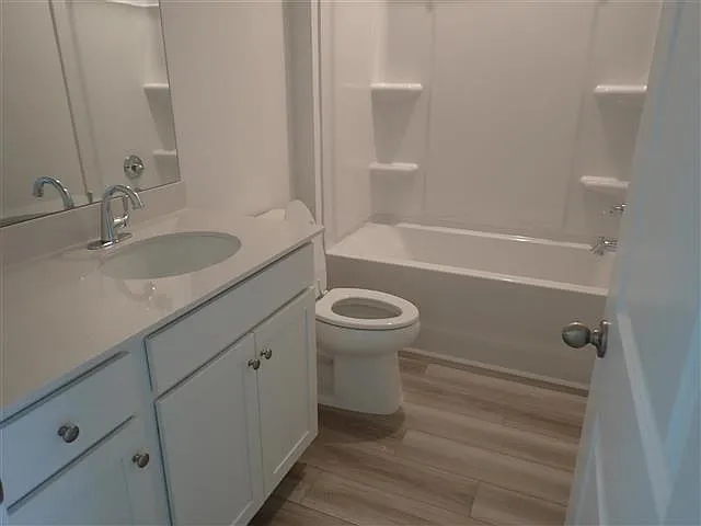 4420 Oakwood Ave — Photo 11