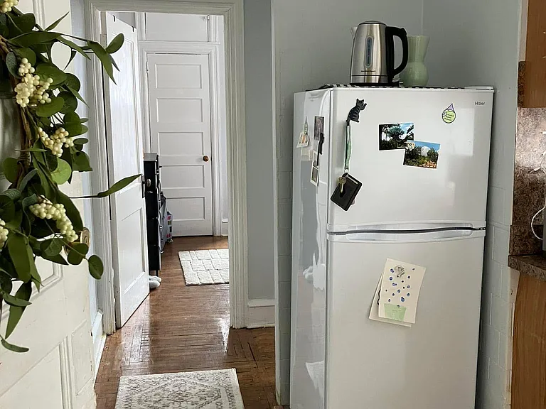 331 N 34th St #2R — Photo 6