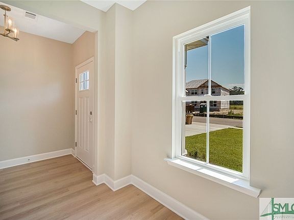 4th image of 320 Wexford Drive