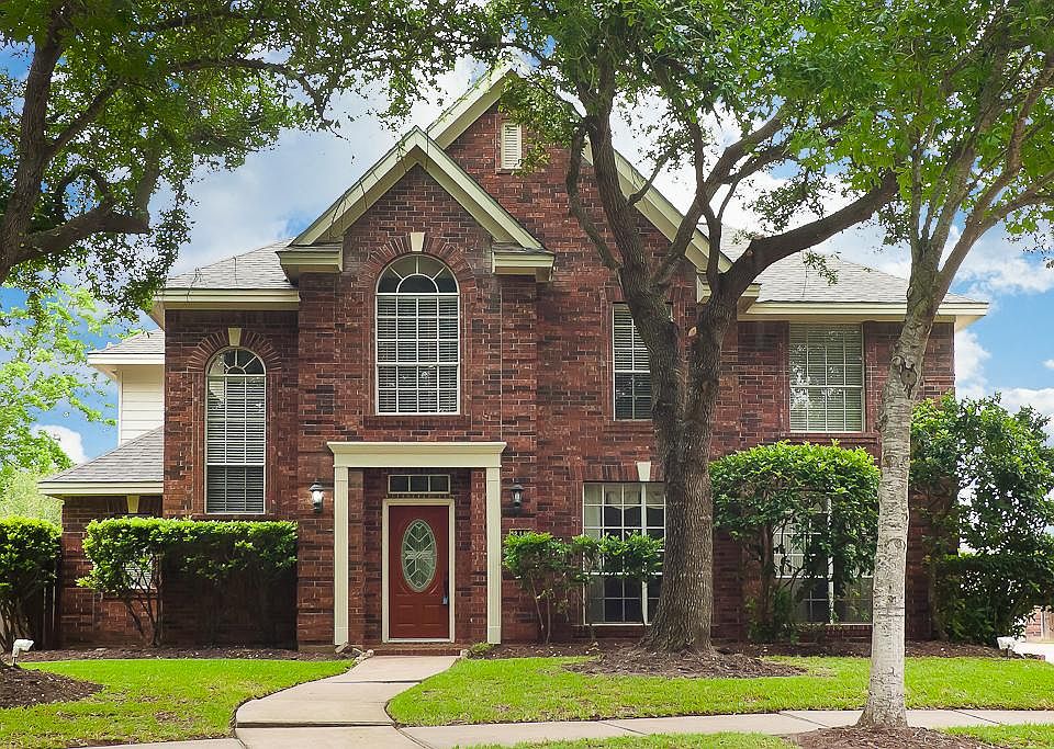 1st image of 110 Pendelton Place Cir