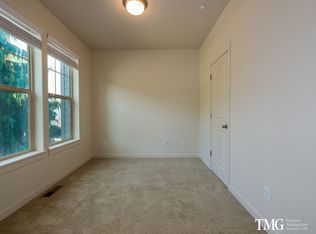 710 NW 7th Ave #706, Camas, WA 98607