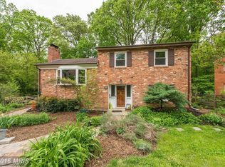 527 S Harrison St, Arlington, VA 22204