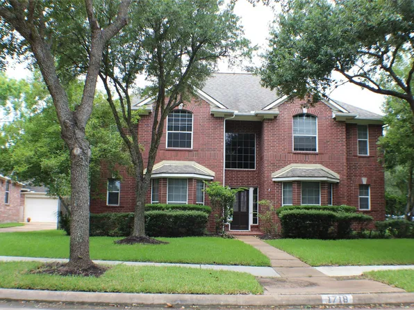 1718 Heddon Falls Dr, Sugar Land, TX 77479