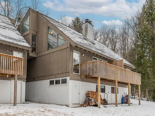 5 Snow Drift Lane, Londonderry, VT 05148