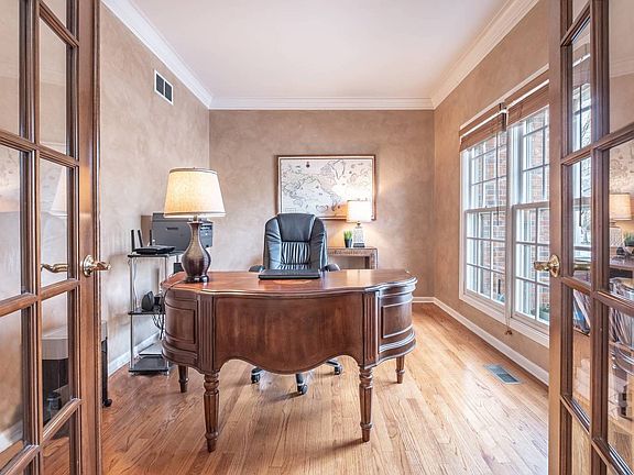 4th image of 2075 Eldorado Dr