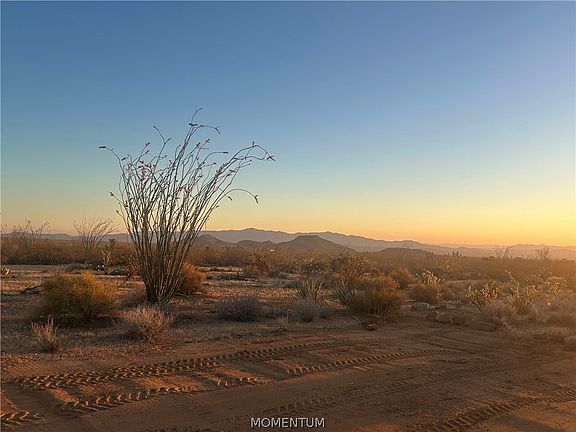2nd image of 244-08-333 S Whispering Winds Rd