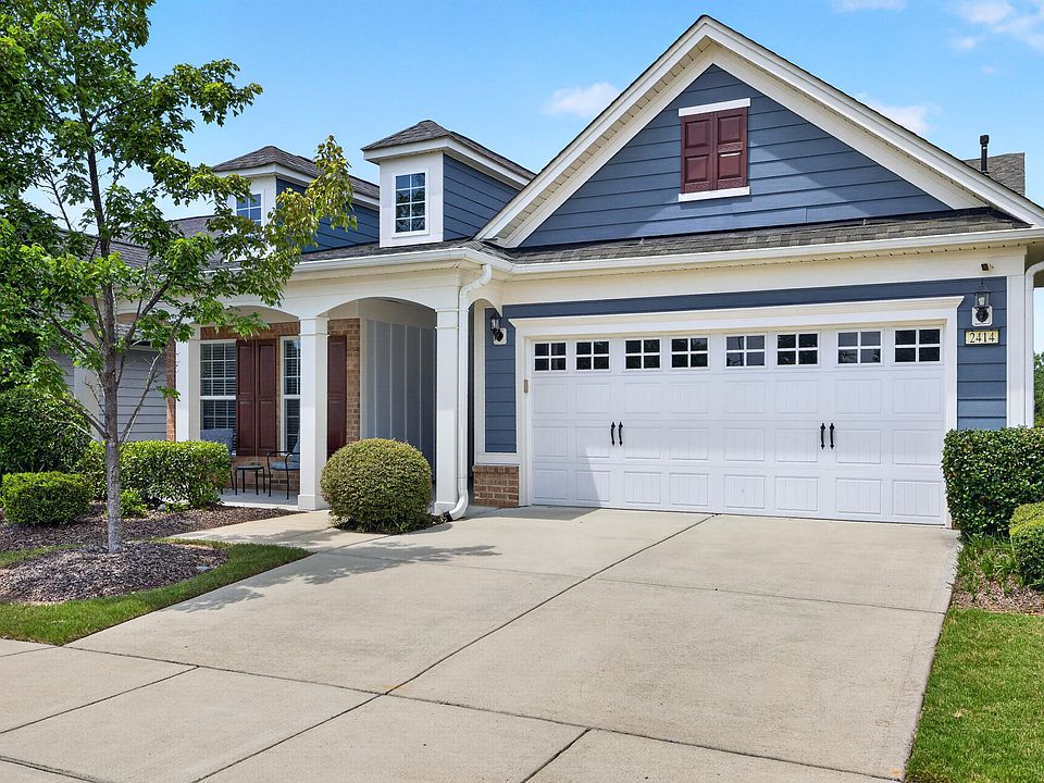 1st image of 2414 Bloomsbury Manor Dr
