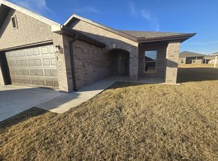 1718 Ferguson St, Pea Ridge, AR 72751