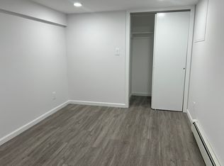 (Undisclosed Address), Valley Stream, NY 11581