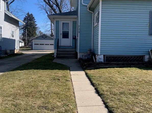 739 Iowa Ave #2, Aurora, IL 60506