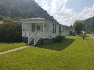 1012 Black Diamond Rd, Oakwood, VA 24631