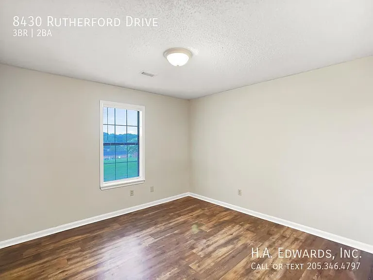8430 Rutherford Dr — Photo 8