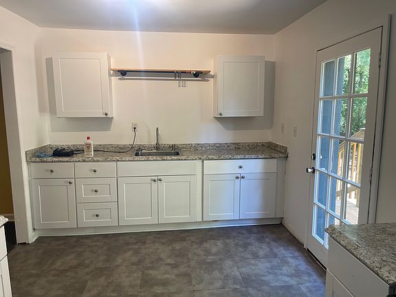 Outstanding counter space