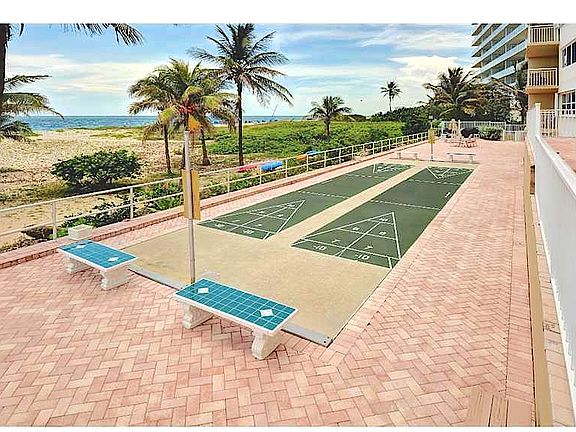 4th image of 710 N. Ocean Blvd #205