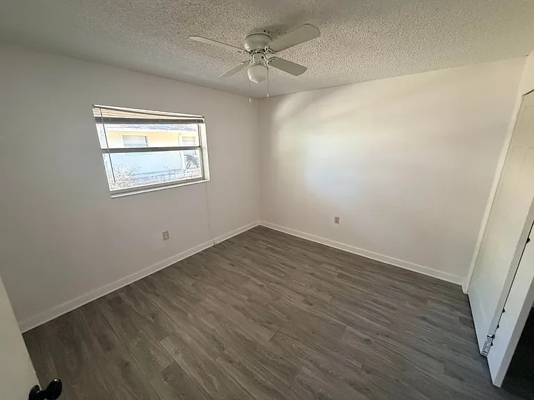 7434 Chapel Ave — Photo 9