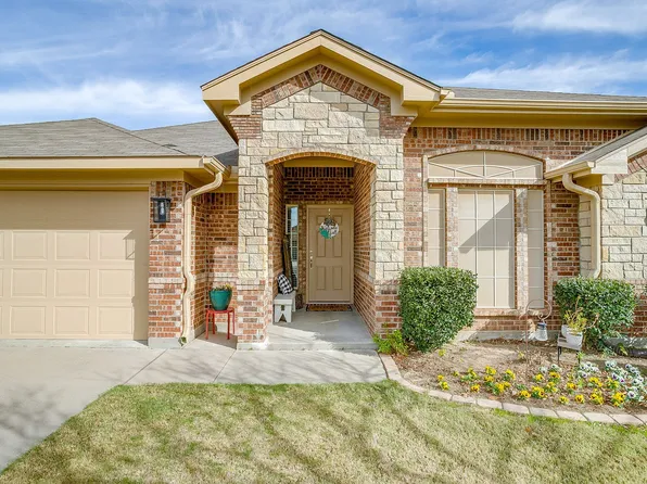 604 Marybeth Dr, Burleson, TX 76028
