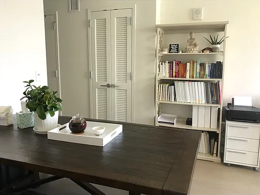 Rented by NY Living Solutions | media 16