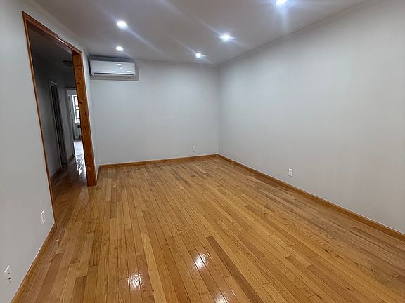 3rd image of 2366 E 29th St #2F