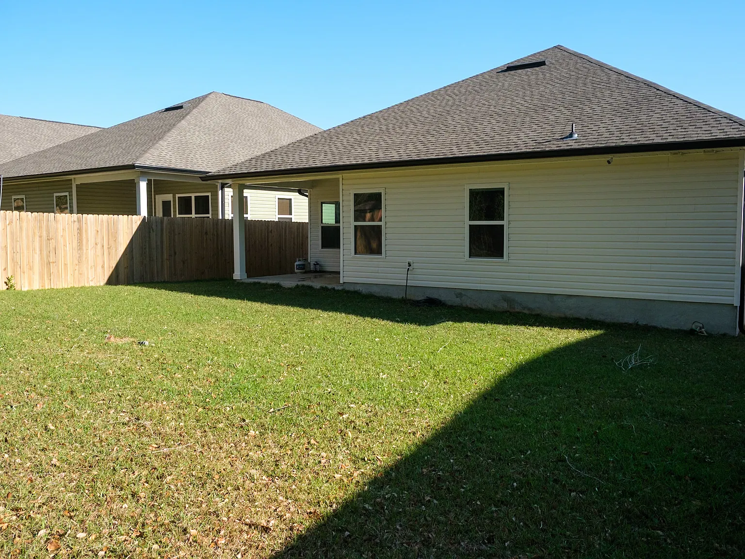 4 bed, 2117 sqft, $2,650 — Photo 3