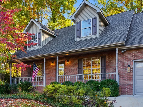 467 Timbercreek Dr, Maryville, TN 37803