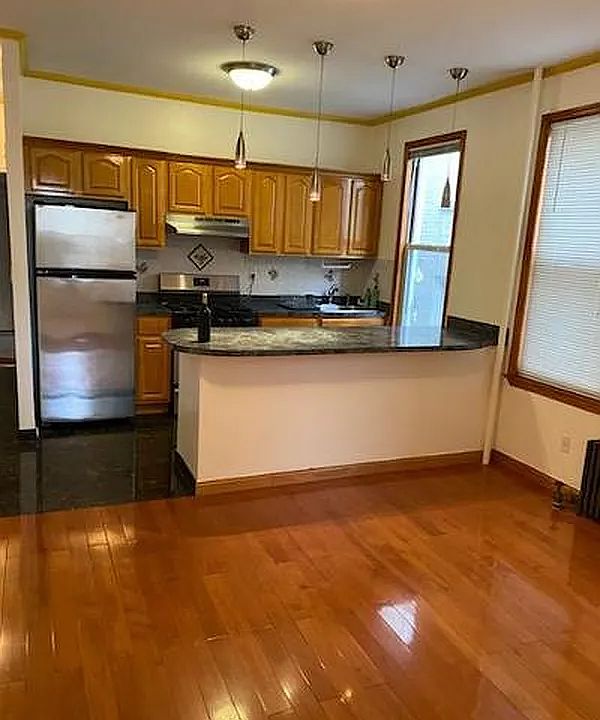 1st image of 3318 31st Ave APT 2F