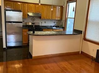 3318 31st Ave APT 2F, Astoria, NY 11106