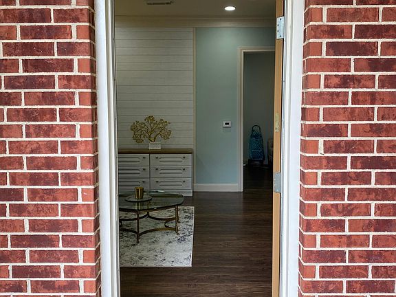 2nd image of 4501 Cartwright Rd Suite 408