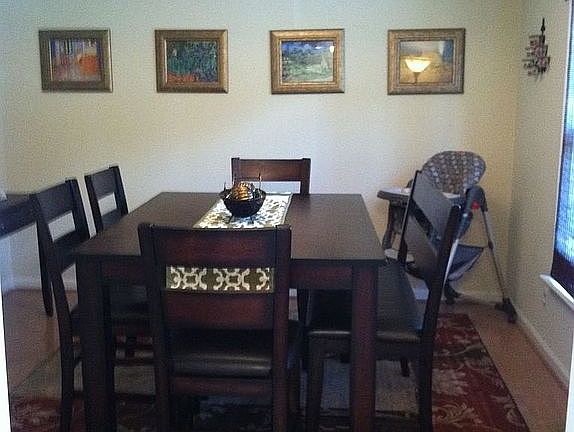 5th image of 4901 Carlisle Mews