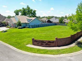 100 Lefleur Cir, Lafayette, LA 70503