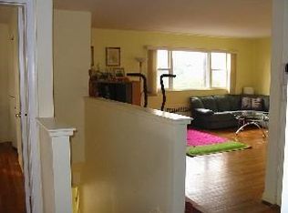 430 7th St, Palisades Park, NJ