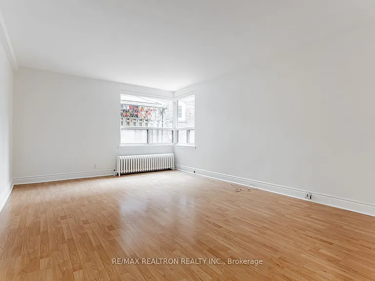 1840 Bathurst St #104 — Photo 3