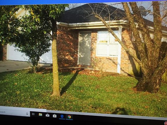 Additional front view of house.