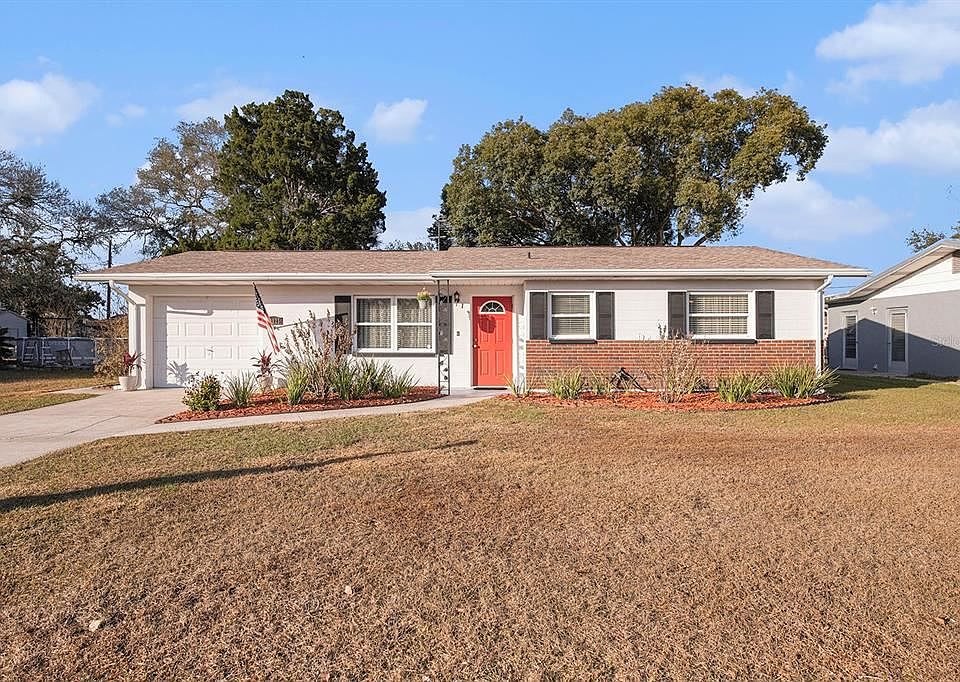 1st image of 39025 Citadel Cir