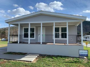 302 River Rock Rd, Hampton, TN 37658