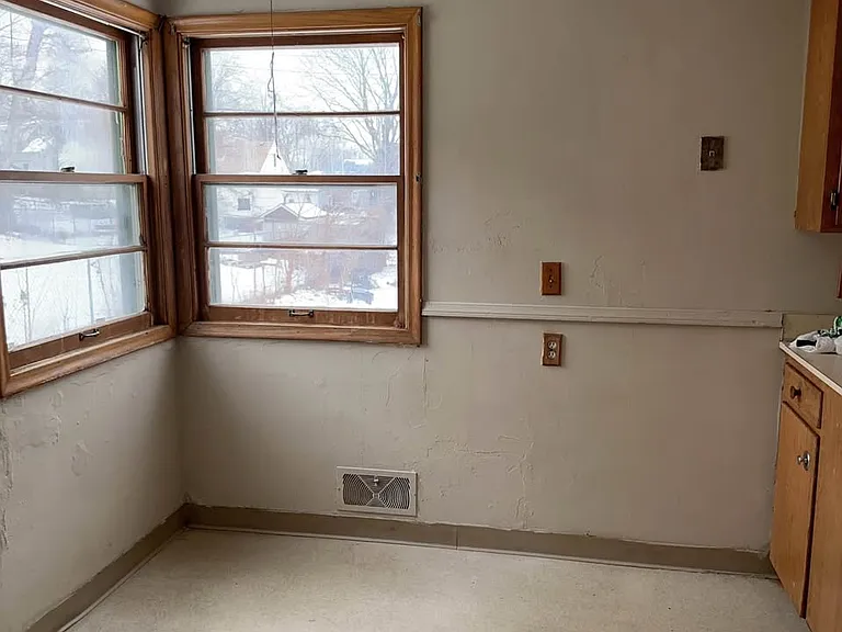 1117 Cumberland St — Photo 5